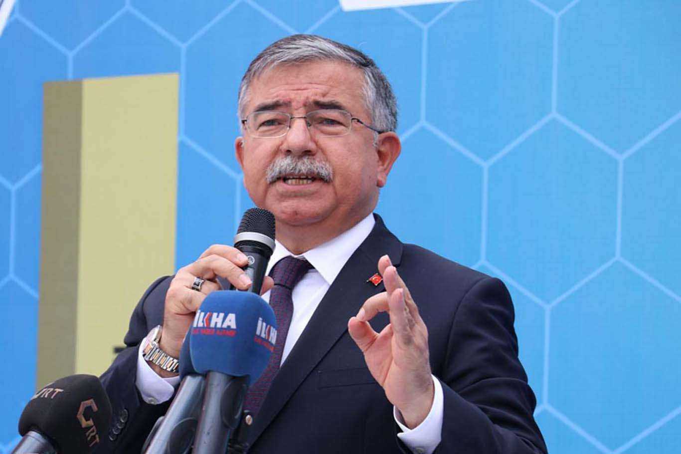AK Parti Grup Başkanlığına İsmet Yılmaz seçildi AK Parti Grup Başkanlığına İsmet Yılmaz seçildi